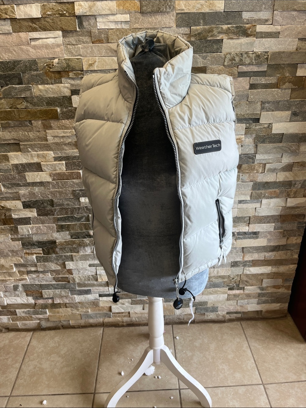 WeatherTech Women's Light Gray Puffer Vest